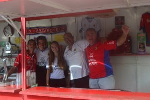 Pre-match optimism with bar staff and my daughter, photographer and saleswoman Jessica.